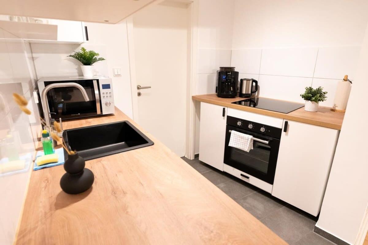 Hamburg City Apartment For 5 Luaran gambar